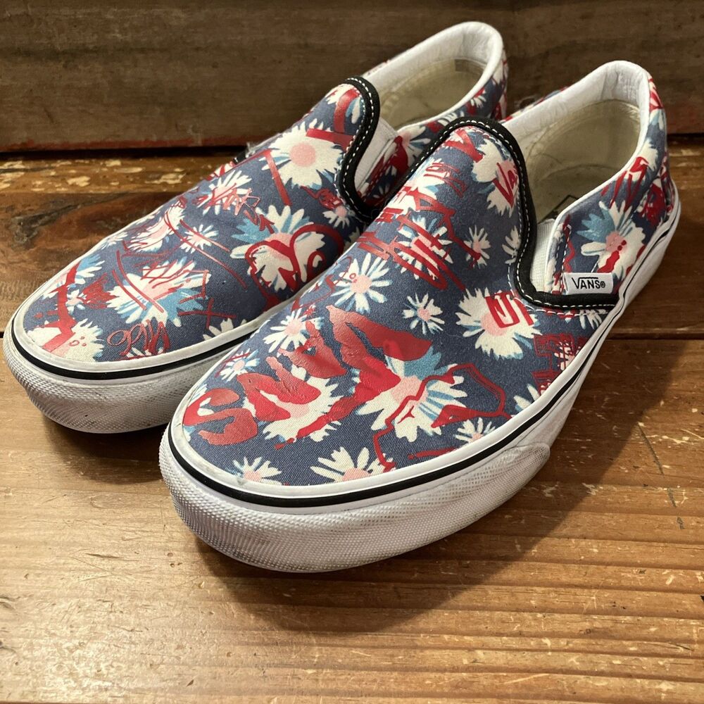 Vans Womens 8 Shoes Classic Slip On Floral Crew Red Blue Sneaker Low Skateboard